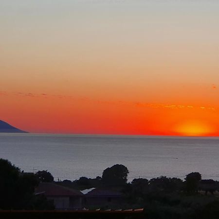 Laura Casa Vacanze Capo Vaticano Exterior foto