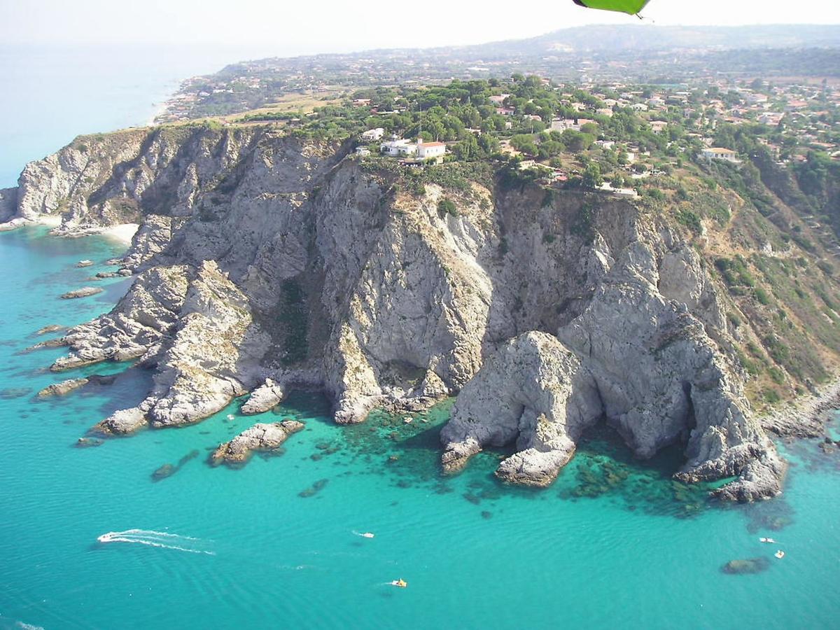 Laura Casa Vacanze Capo Vaticano Exterior foto